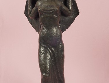 Figura Alada . bronce . 81x35x20cm . 1938