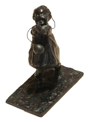 Niña con Globo . bronce . 33x18x10cm . 1940