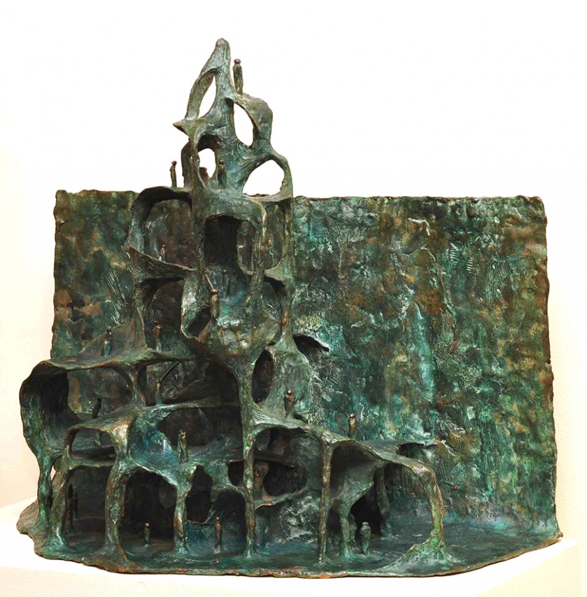 Diferentes Puntos de Vista. Bronce . 48x51x31xm . 1979