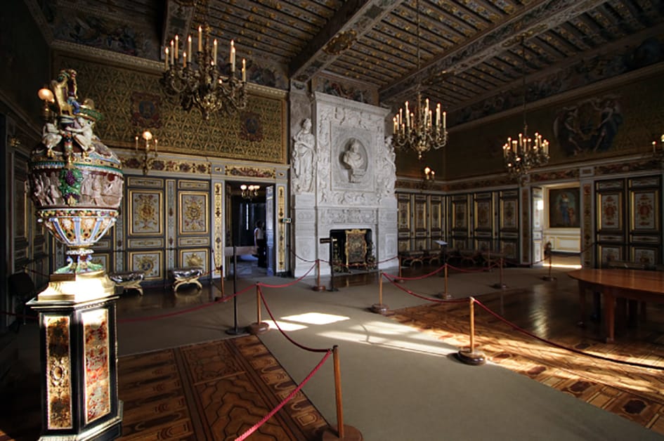 Interior del Palacio Fontainebleu, Francia.